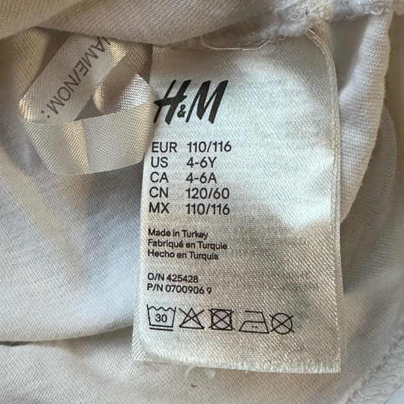 ⚽️H&M Unisex Kids Soccer Goals Graphic T-Shirt 🥅 Reversible Sequin 4-6 ⚽️ - Picture 4 of 6